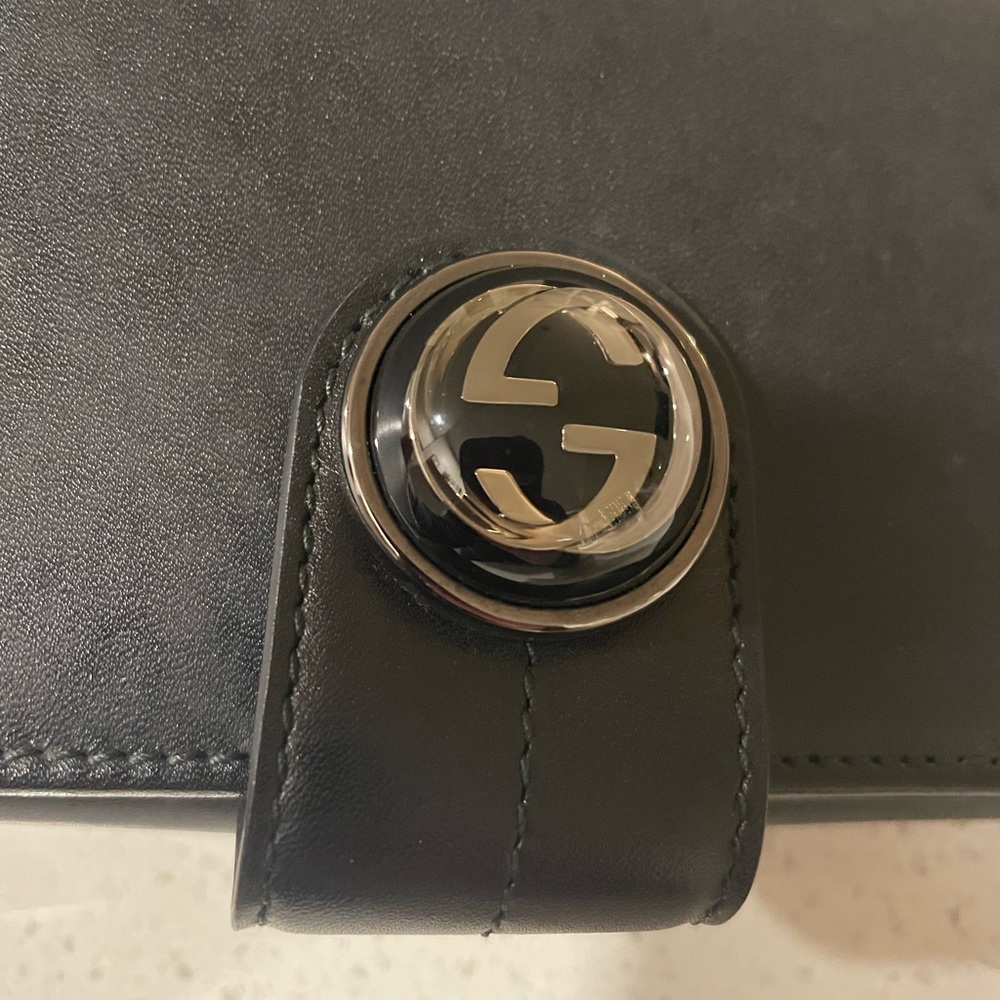 Vintage Gucci wallet